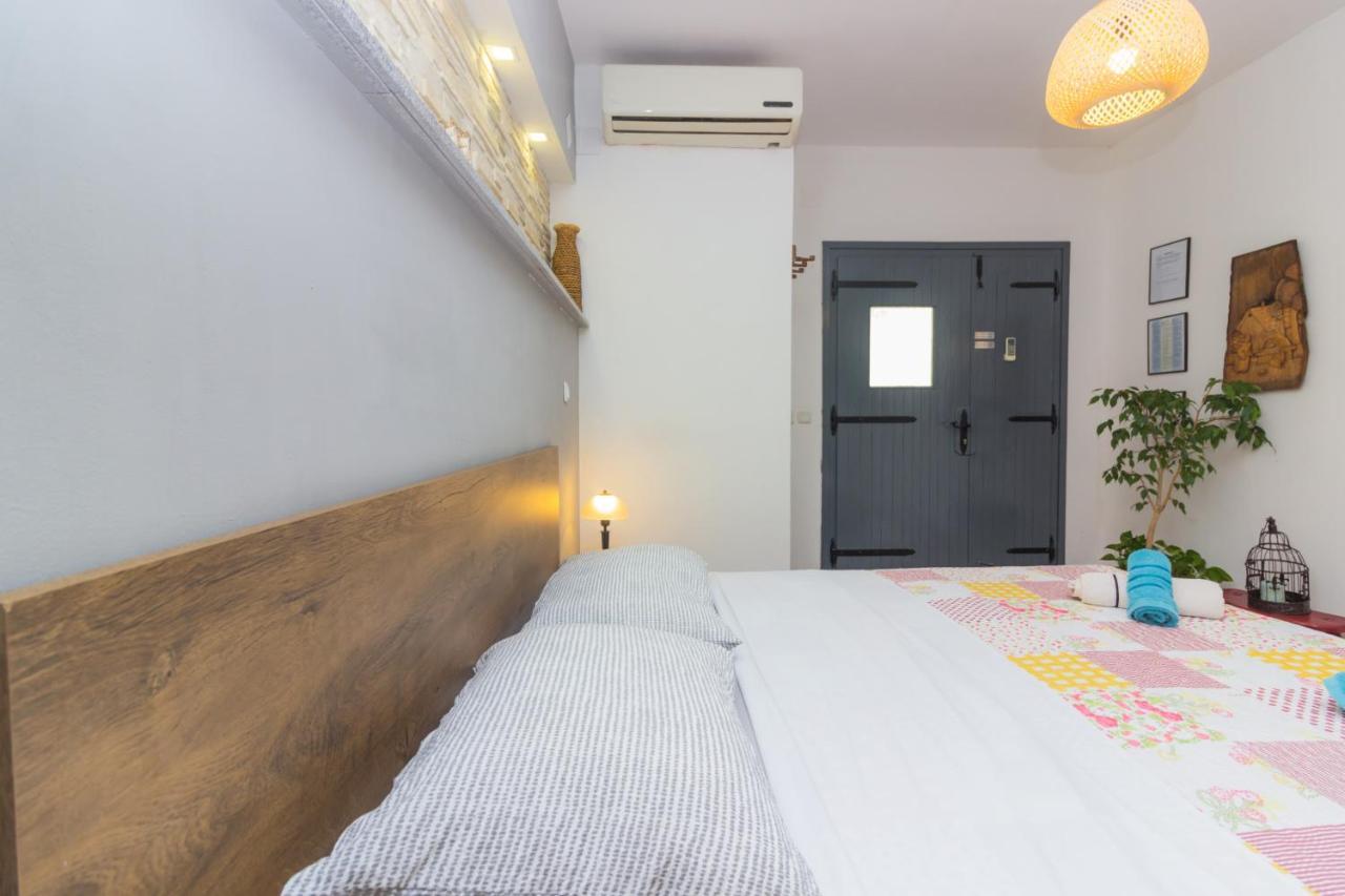 Apartmani Miletic Zara Esterno foto