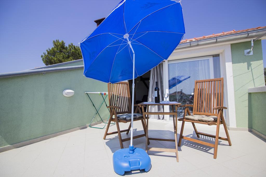 Apartmani Miletic Zara Esterno foto